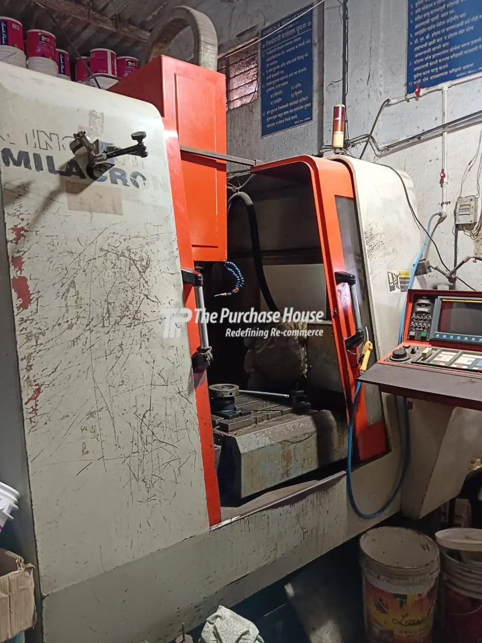 VERTICAL MACHINING CENTER (VMC)