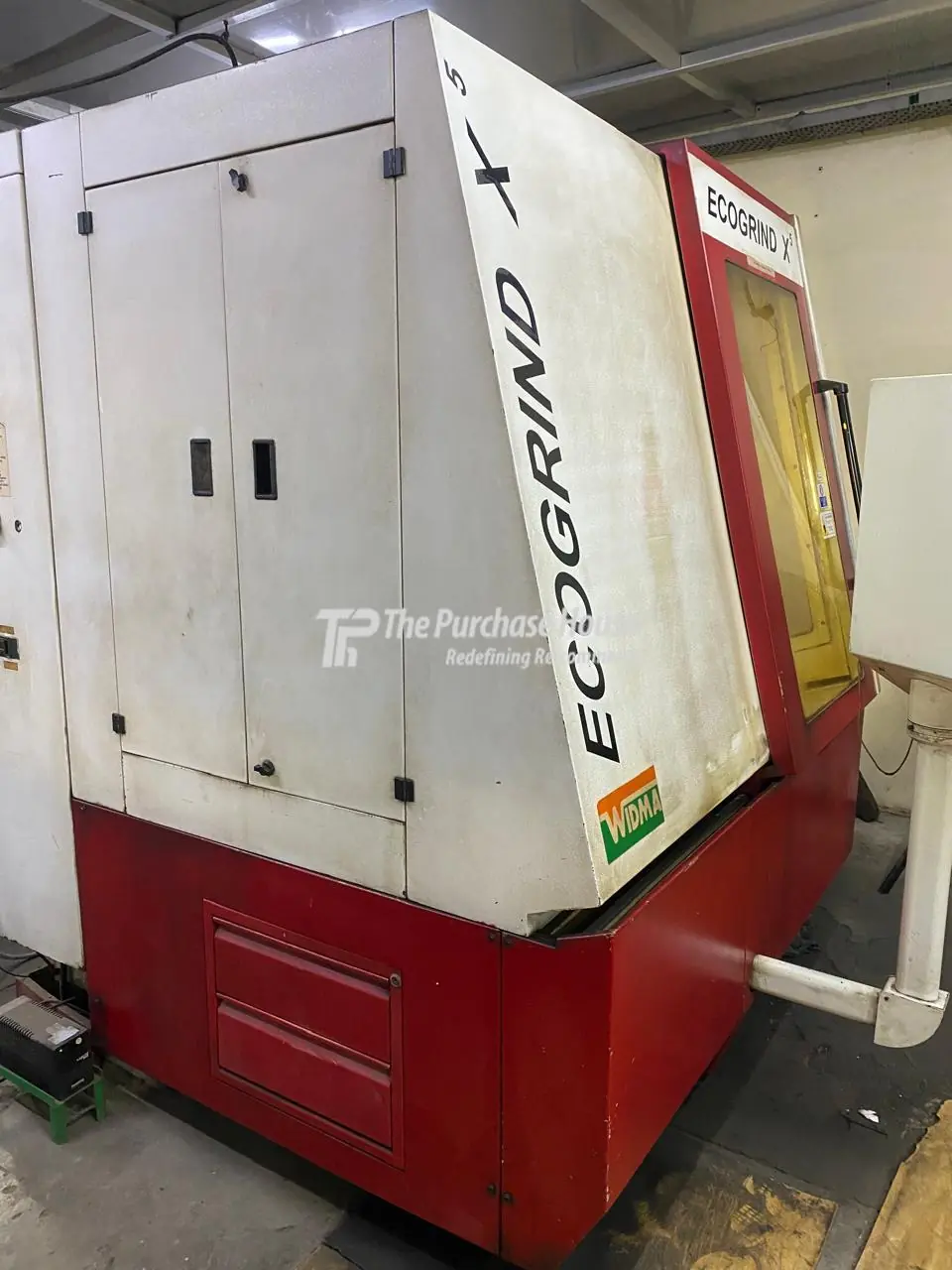 CNC TOOL AND CUTTER GRINDER MACHINE