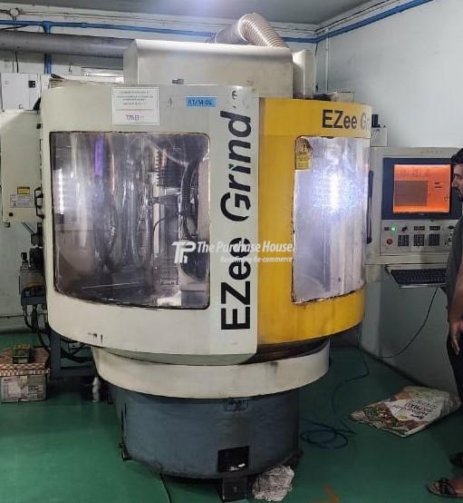 CNC TOOL AND CUTTER GRINDER MACHINE