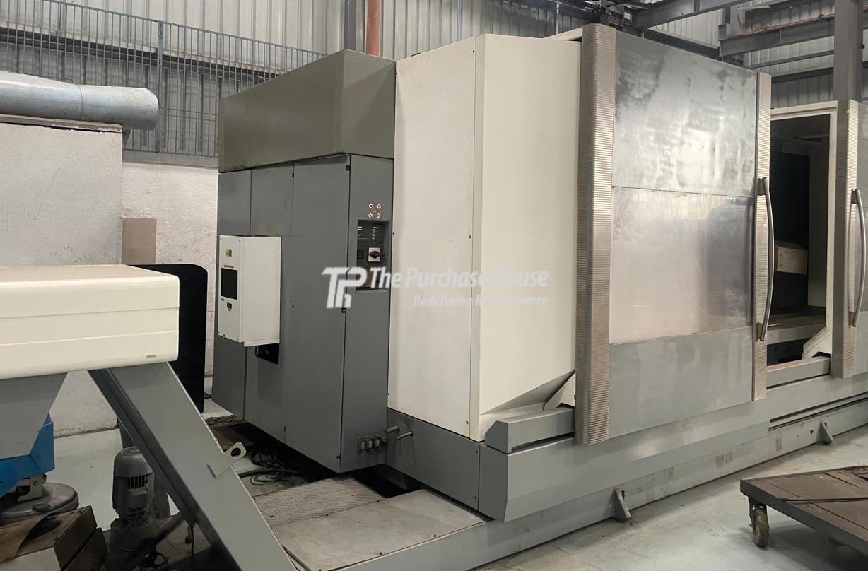 UNIVERSAL MACHINING CENTER