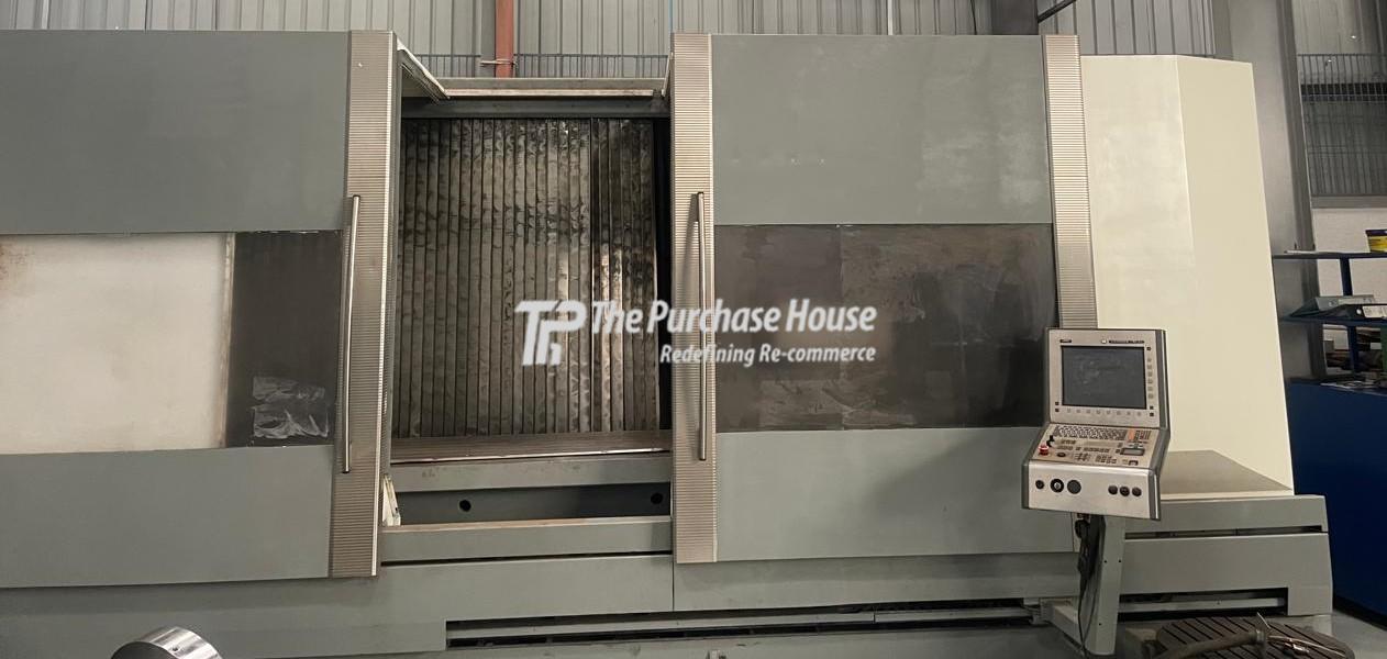 UNIVERSAL MACHINING CENTER