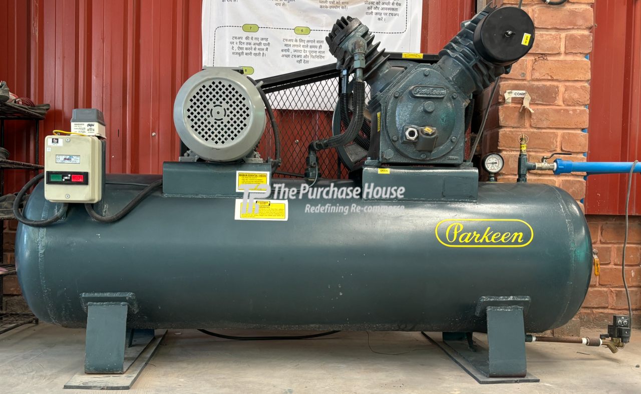 AIR COMPRESSOR