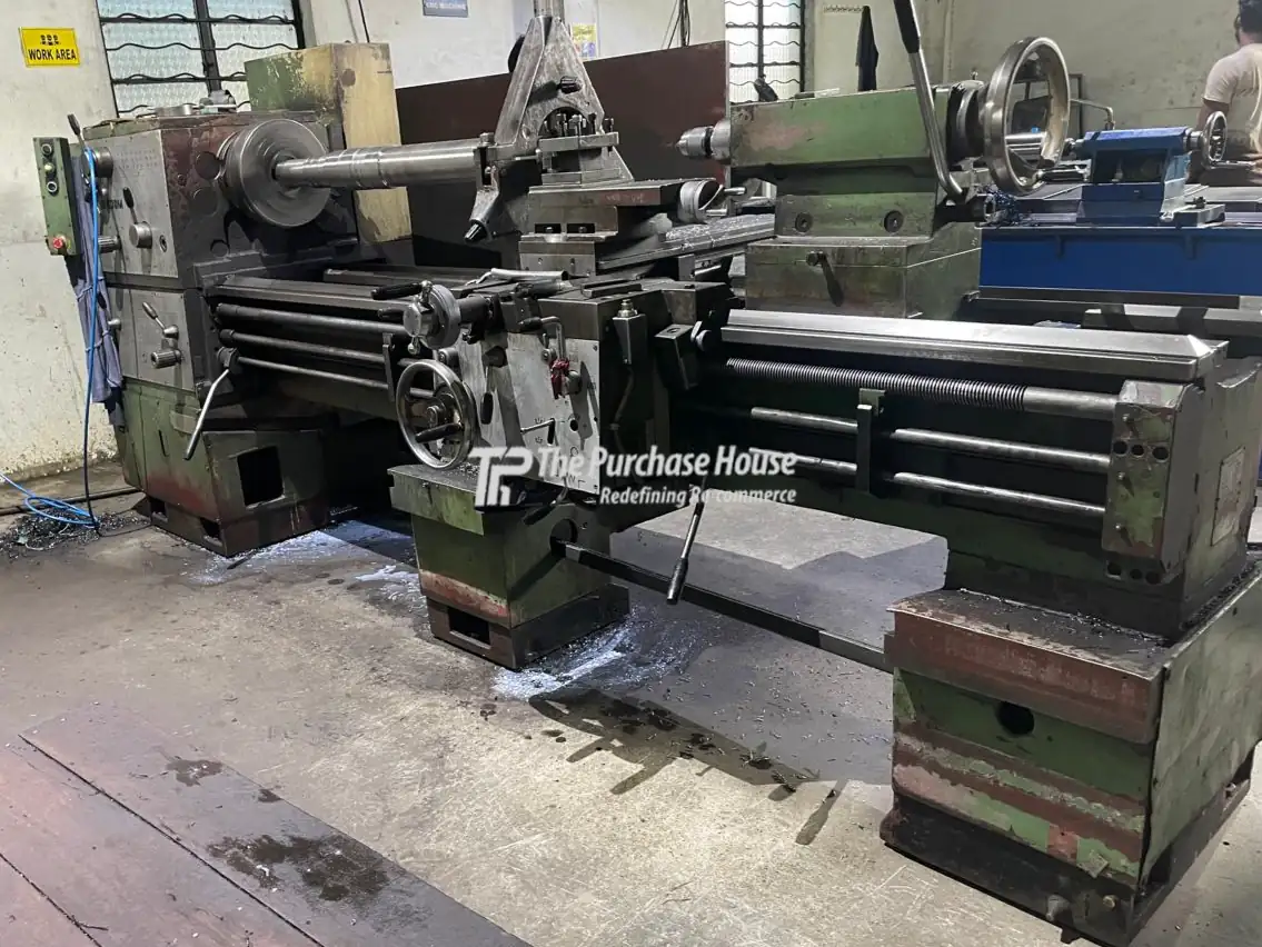 All Geared Heavy Duty Lathe Machine