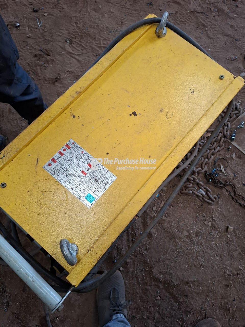 WELDING MACHINE