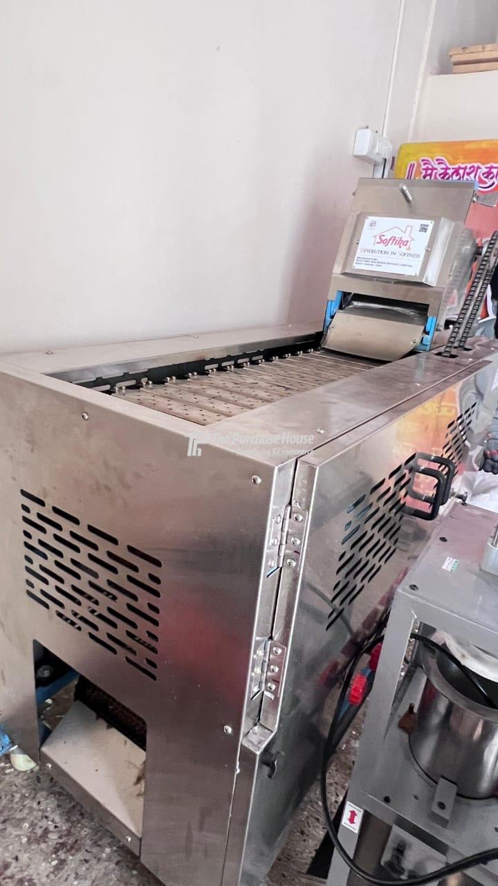 AUTOMATIC ROTI MAKING MACHINE