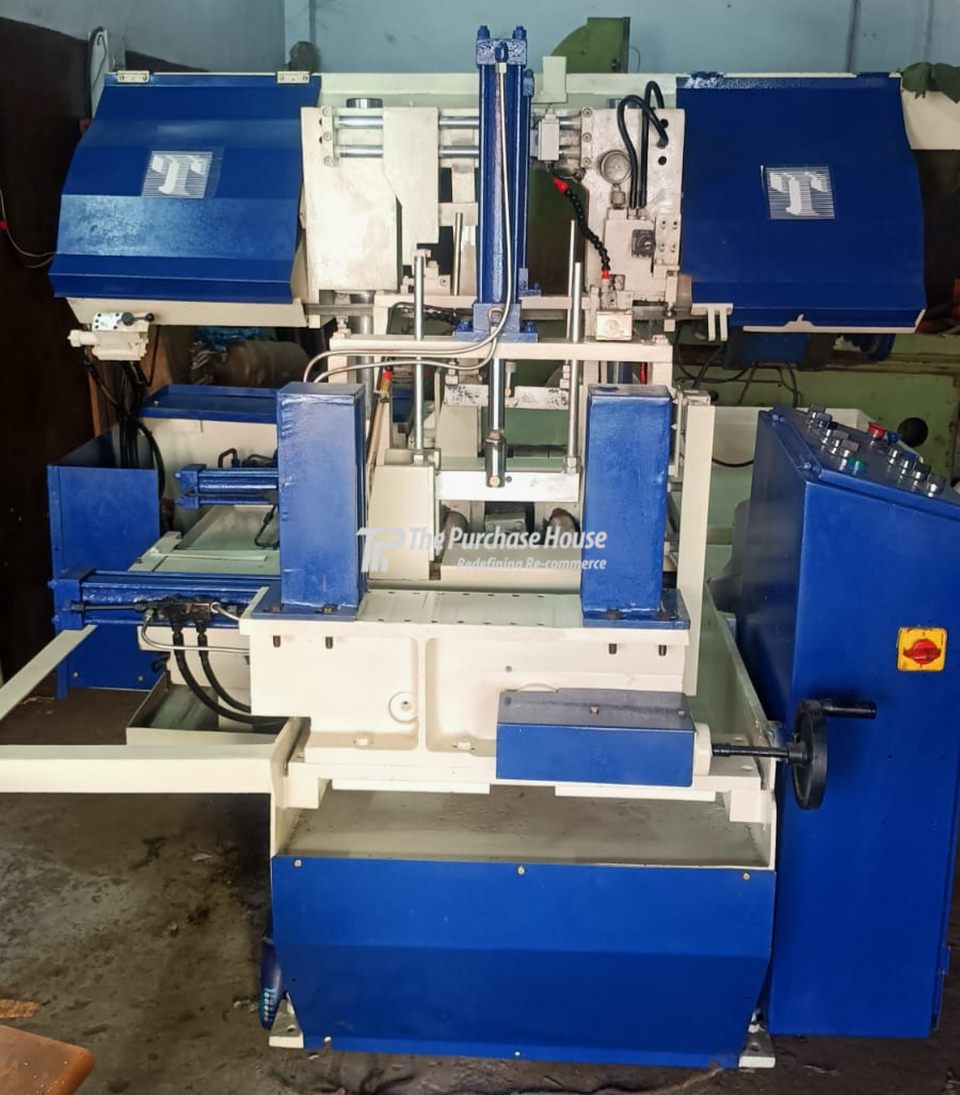 BANDSAW MACHINE