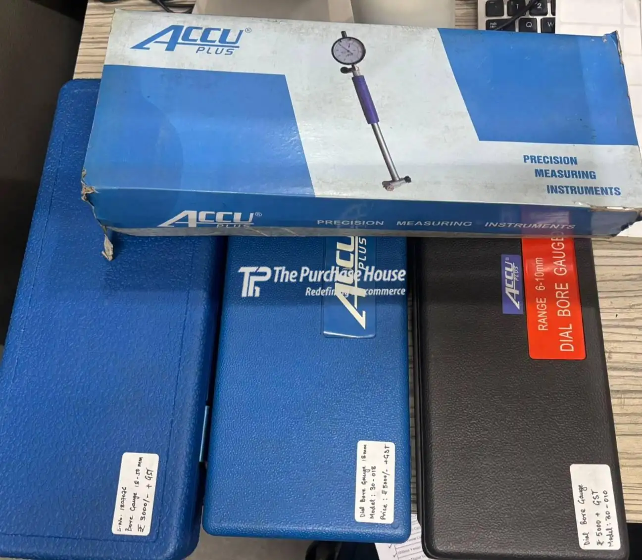 Bore Dial Gauge Set for Sale at Best Price | Precision