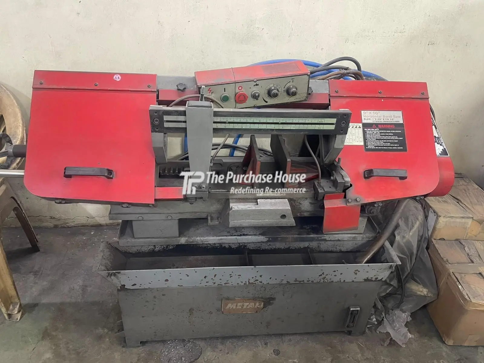 CIRCLE CUTTING MACHINE
