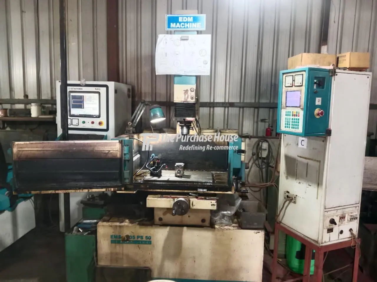 ELECTRICAL DISCHARGE MACHINE (EDM MACHINE)