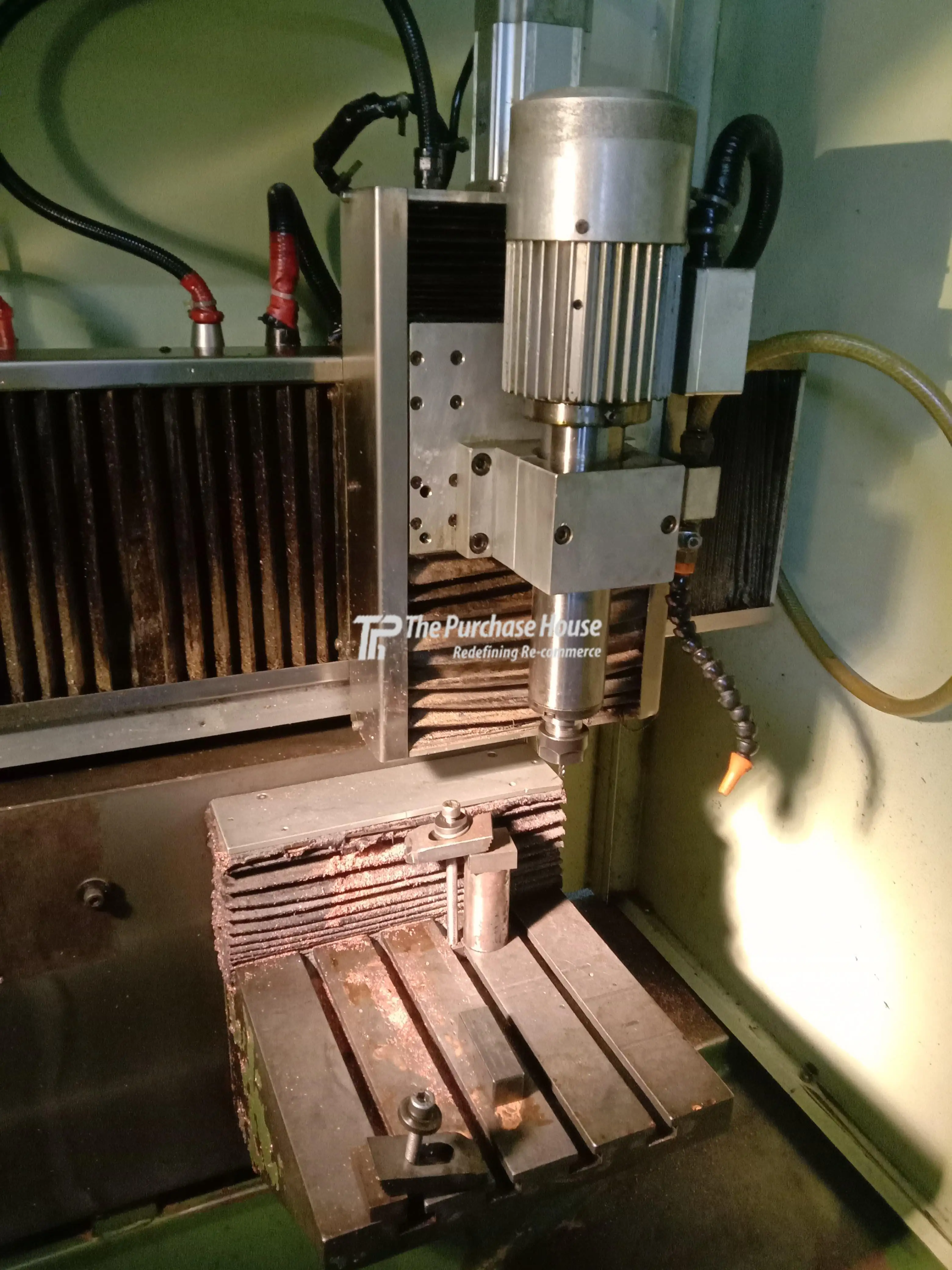 CNC engraving machine for precision design and pattern work