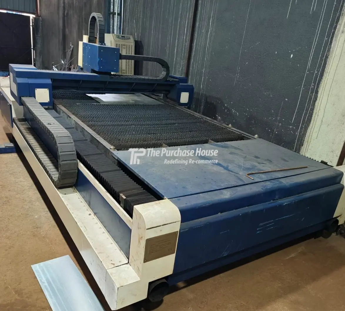 CNC FIBER LASER CUTTING MACHINE