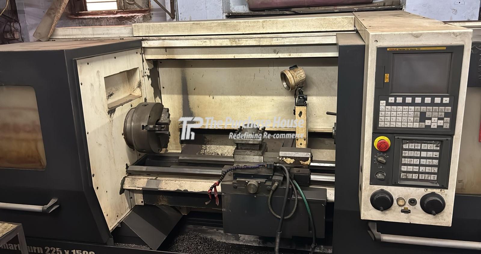 CNC LATHE MACHINE