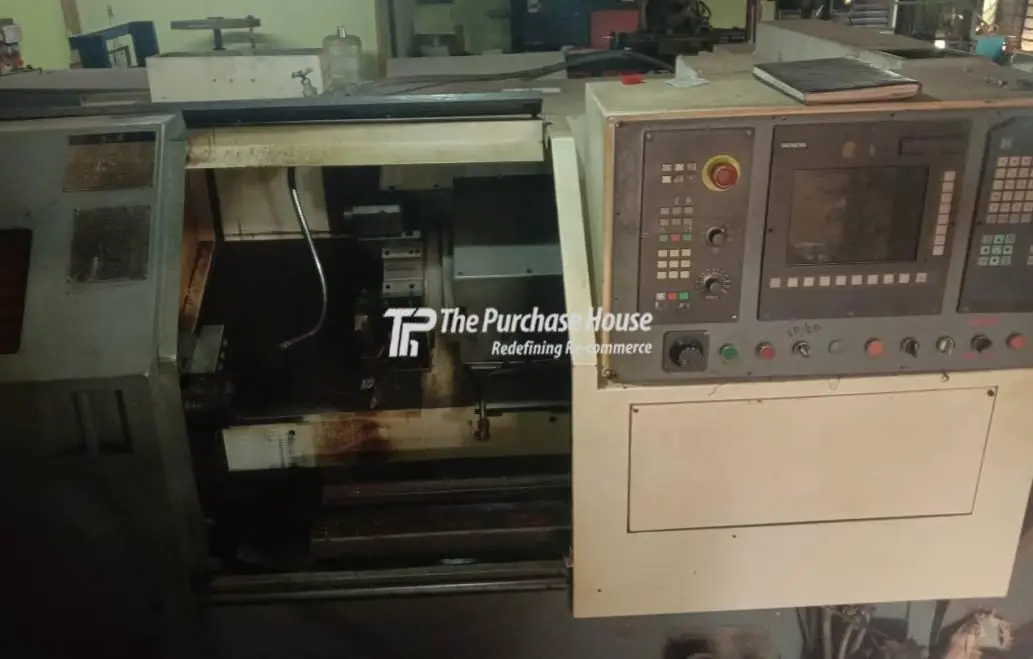 CNC Lathe Machine Automated Machining
