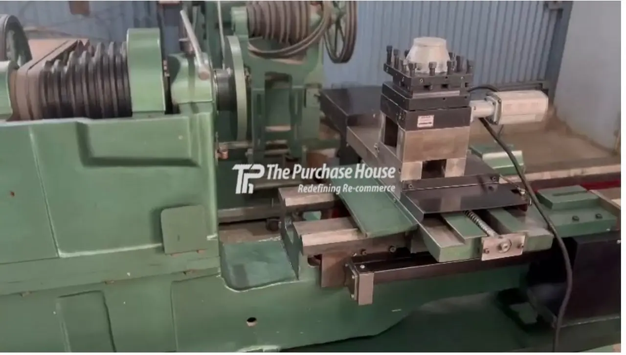 CNC LATHE MACHINE