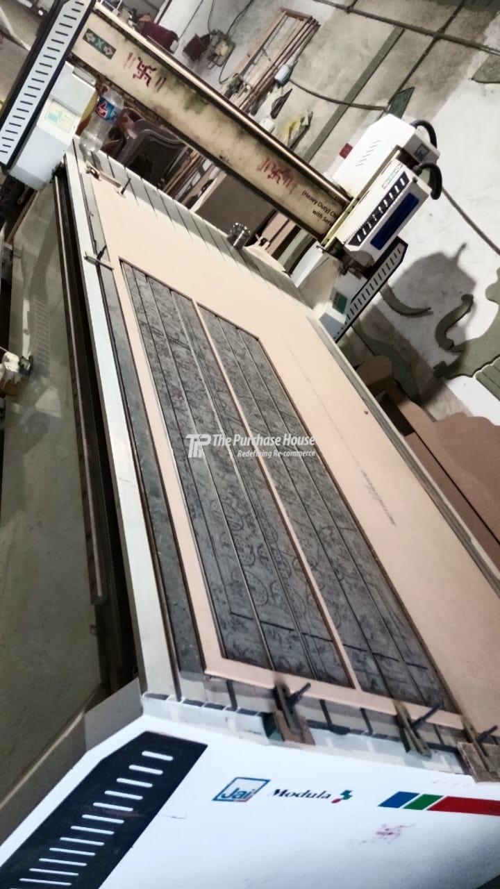 CNC ROUTER MACHINE