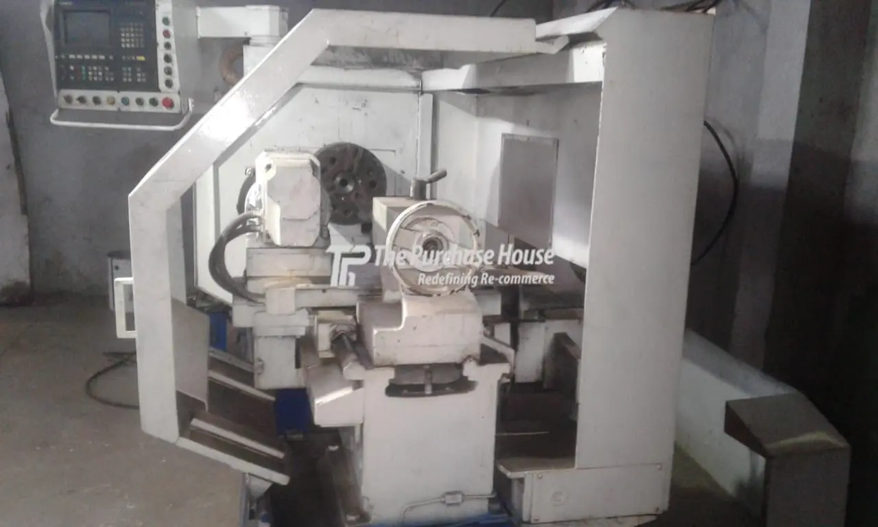 CNC TURNING MACHINE