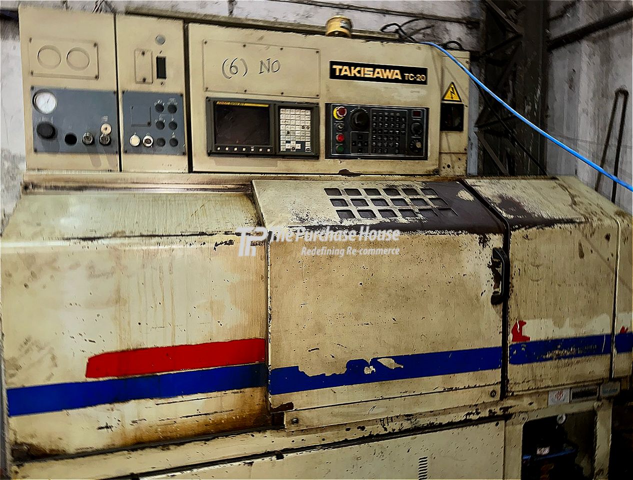 CNC TURNING MACHINE