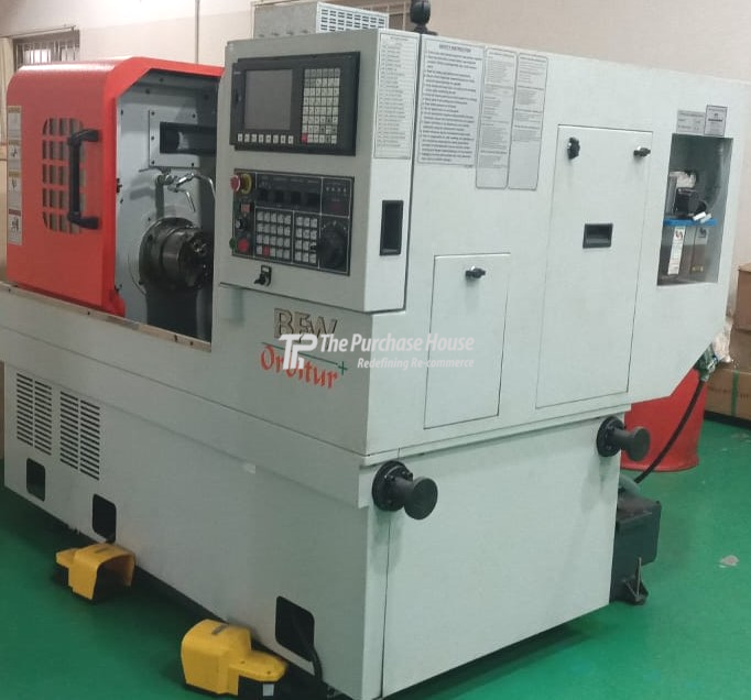 CNC TURNING MACHINE