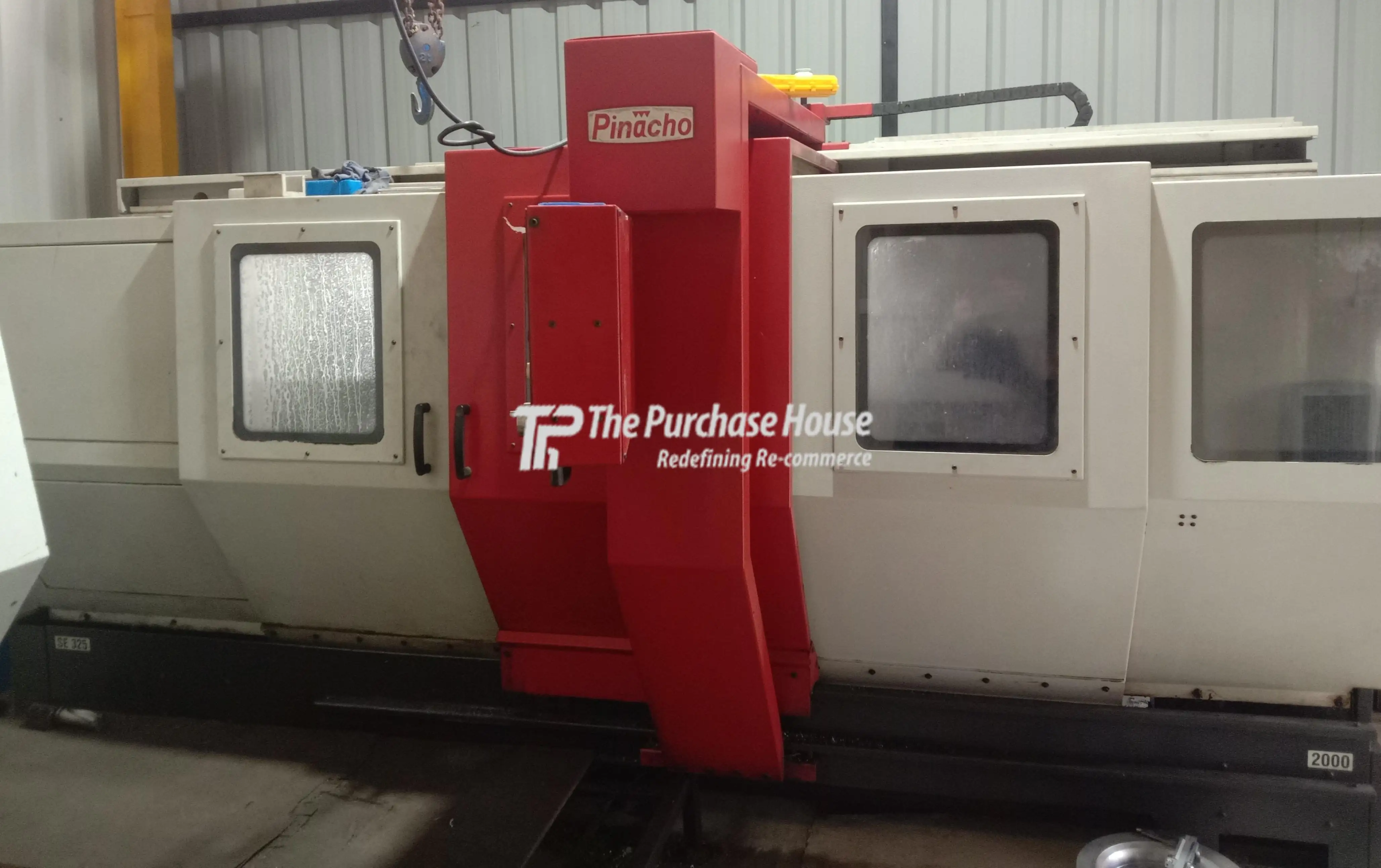 CNC TURNING MACHINE