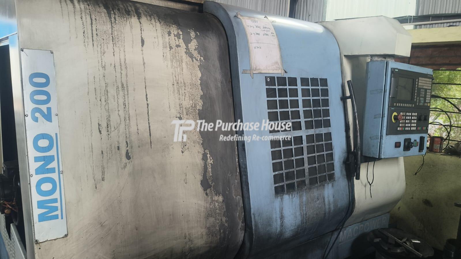 CNC TURNING MACHINE