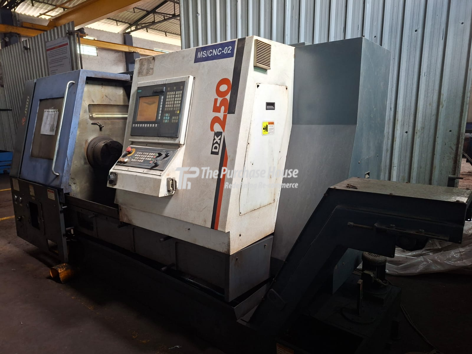 CNC TURNING MACHINE