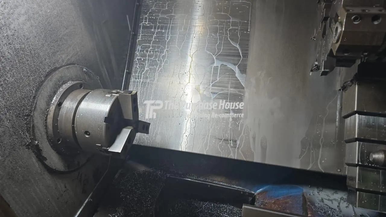 CNC TURNING MACHINE