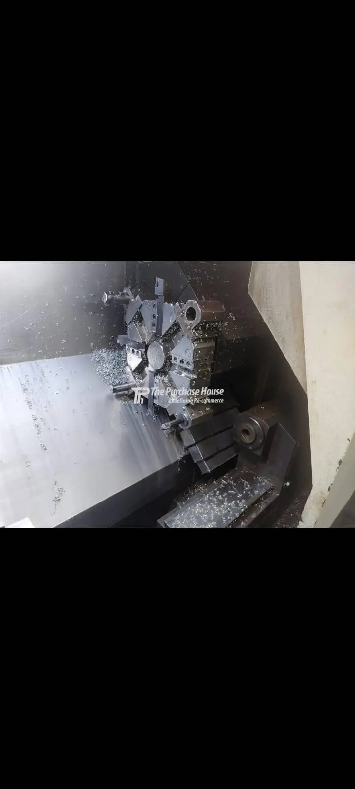CNC TURNING MACHINE