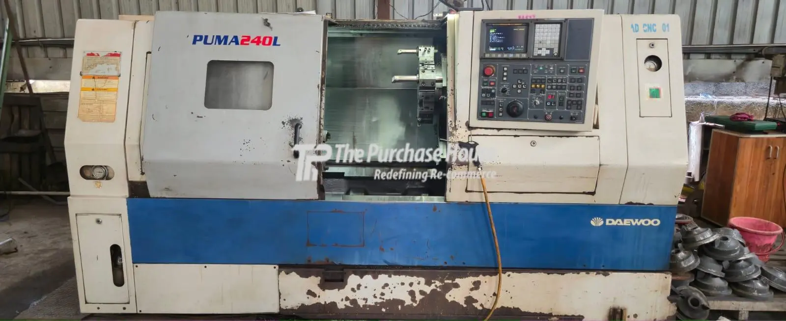CNC TURNING MACHINE