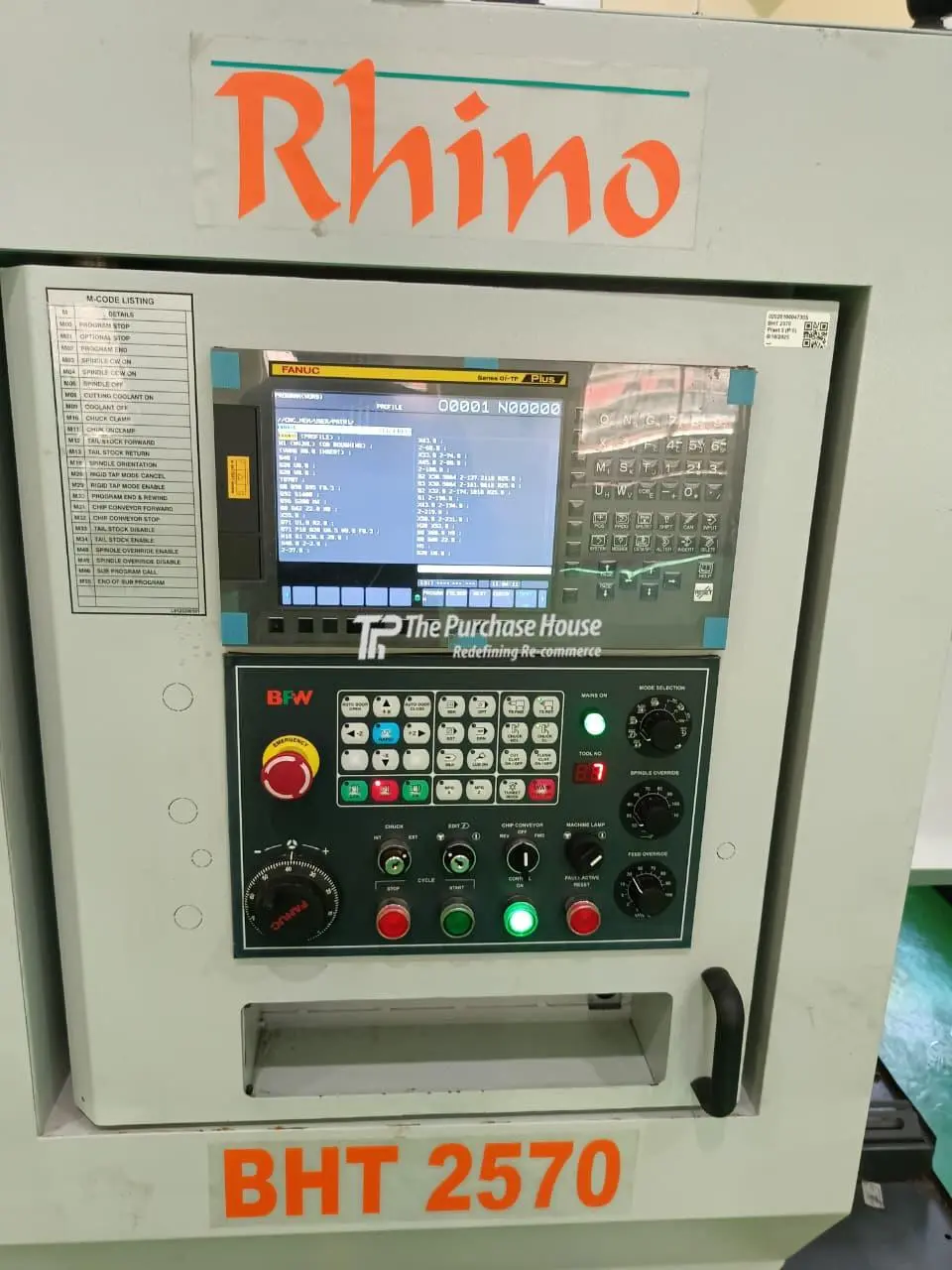 CNC TURNING MACHINE
