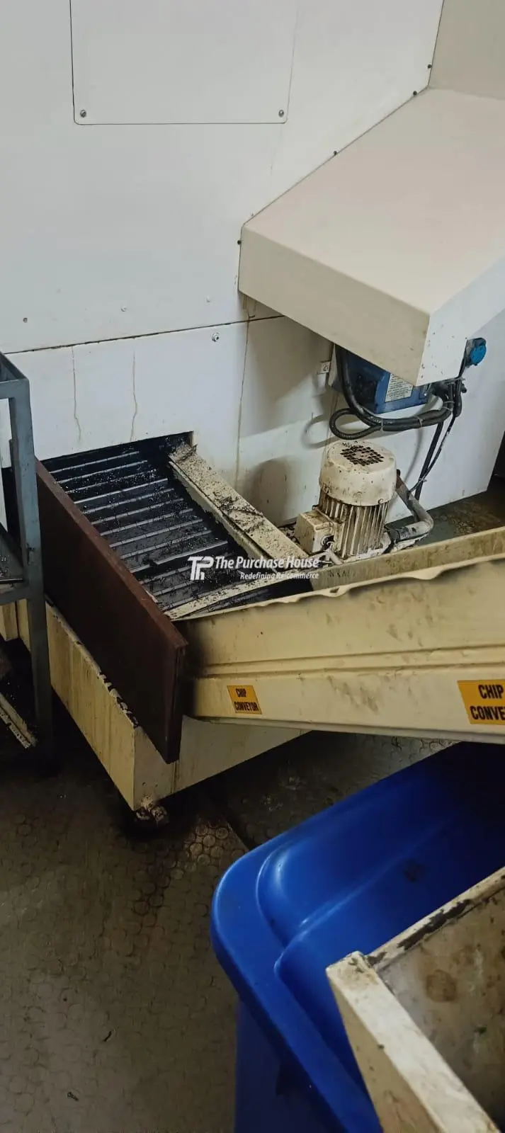 CNC TURNING MACHINE