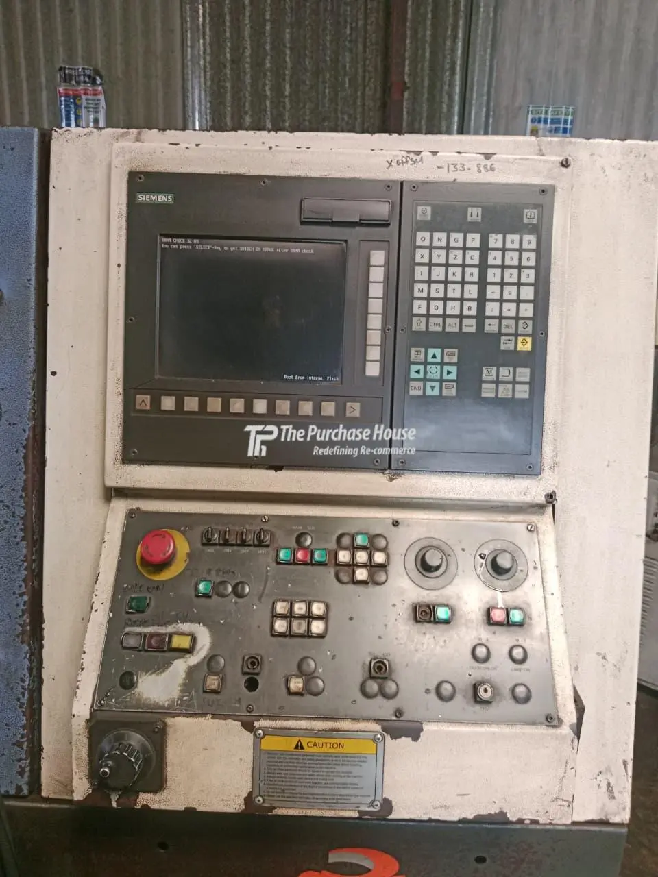 CNC TURNING MACHINE