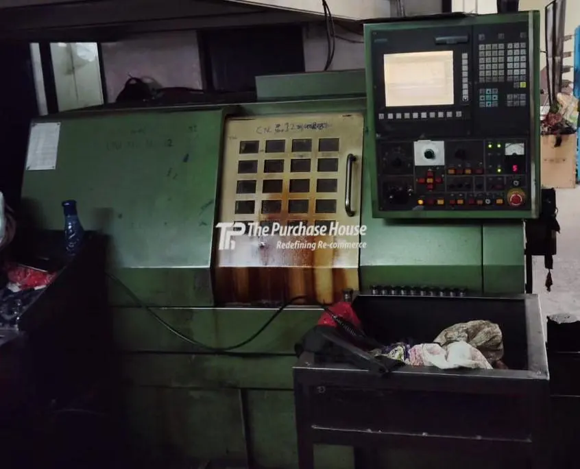 CNC TURNING MACHINE