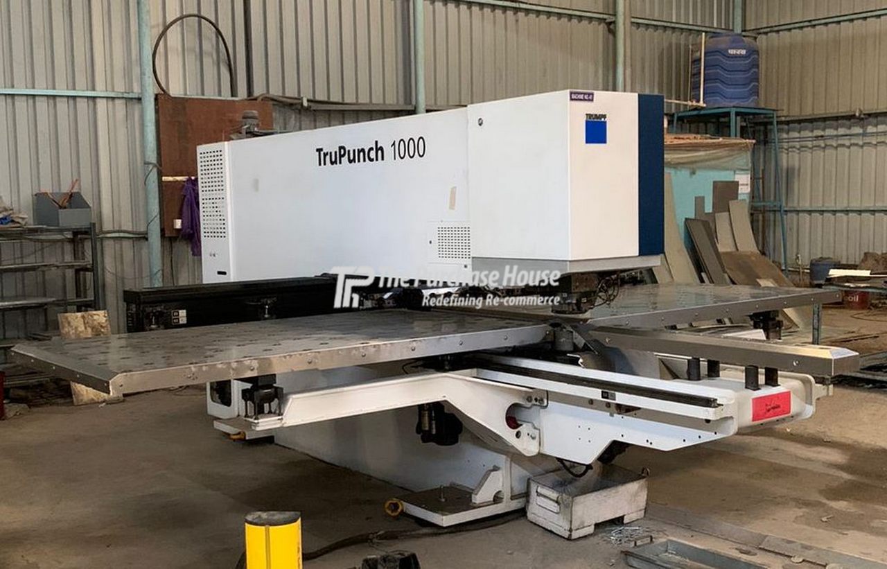 CNC TURRET PUNCH MACHINE