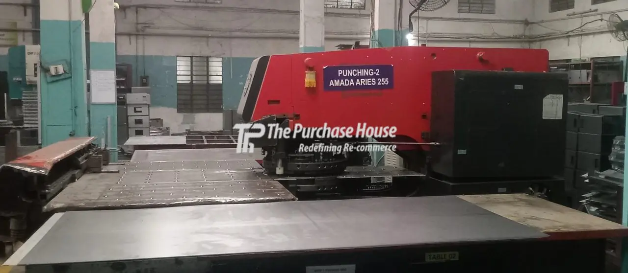 CNC Turret Punch Machine for Industrial Sheet Metal