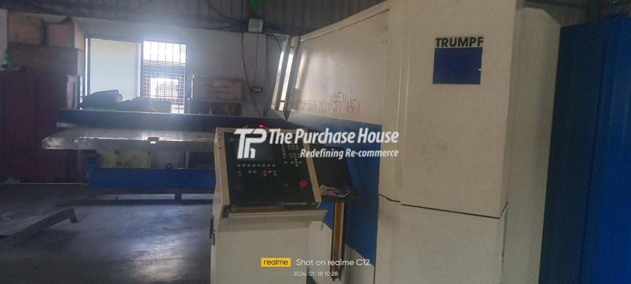 CNC TURRET PUNCH MACHINE
