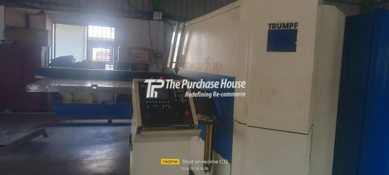 CNC Turret Punch Machine for Industrial Metal Fabrication