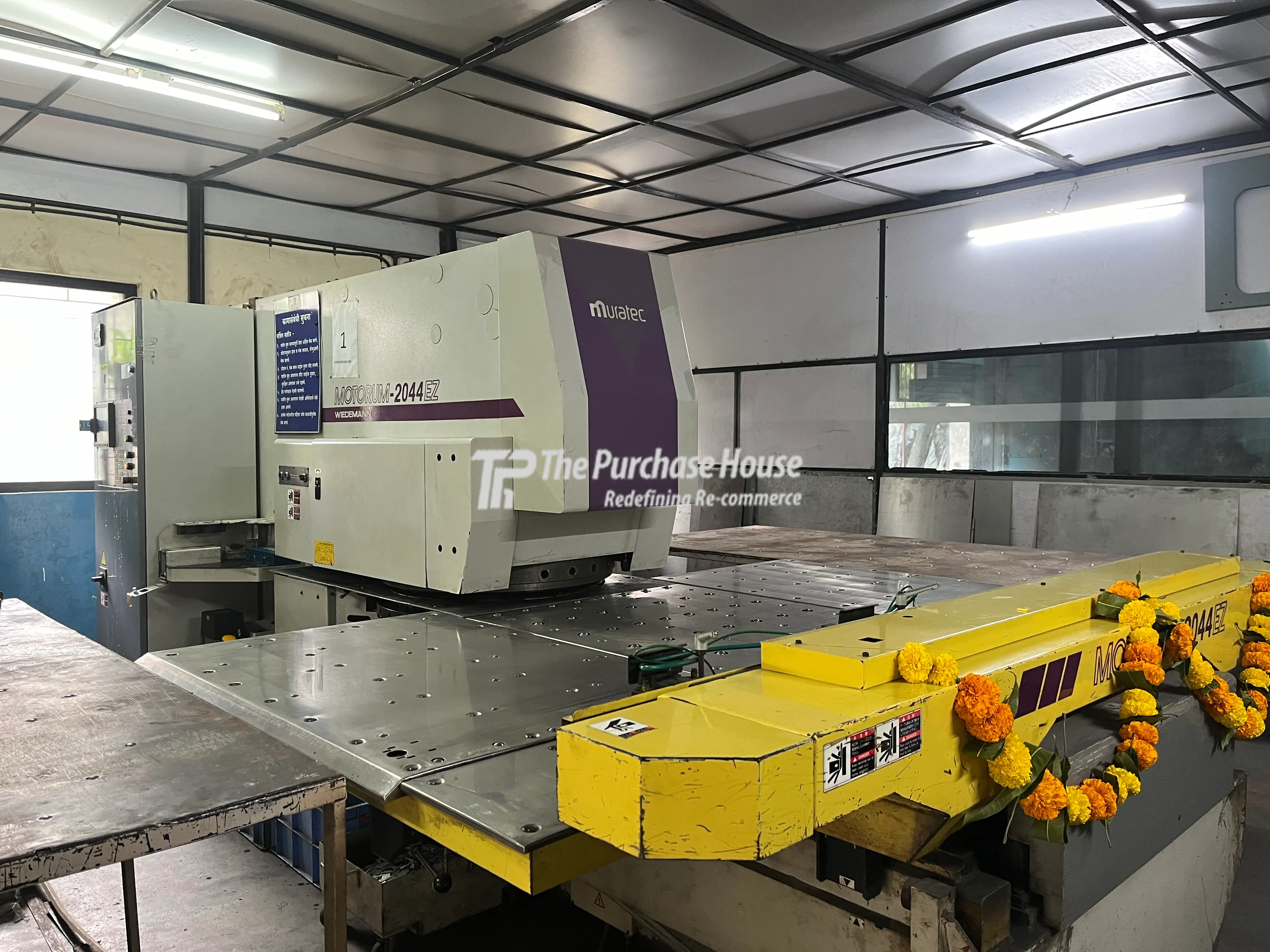 CNC TURRET PUNCH MACHINE