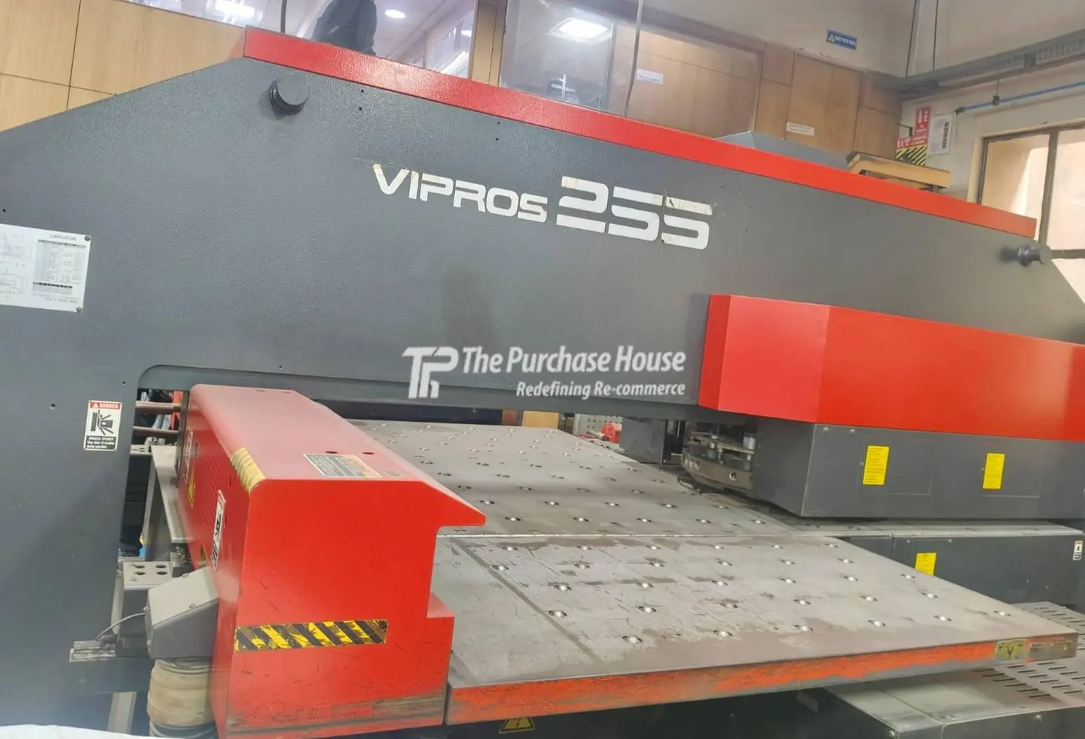 CNC TURRET PUNCH MACHINE