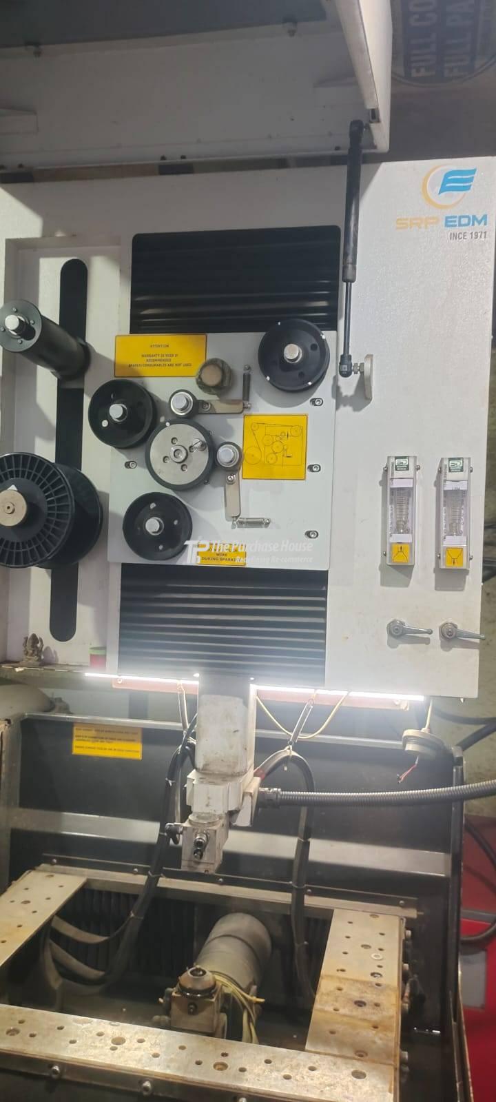 CNC WIRECUT ELECTRICAL DISCHARGE MACHINE (CNC WIRECUT EDM MACHINE)