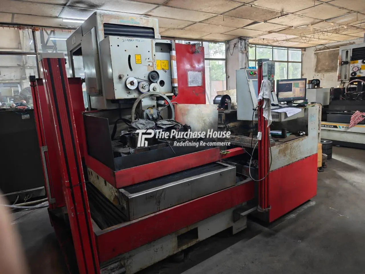 CNC WIRECUT ELECTRICAL DISCHARGE MACHINE (CNC WIRECUT EDM MACHINE)