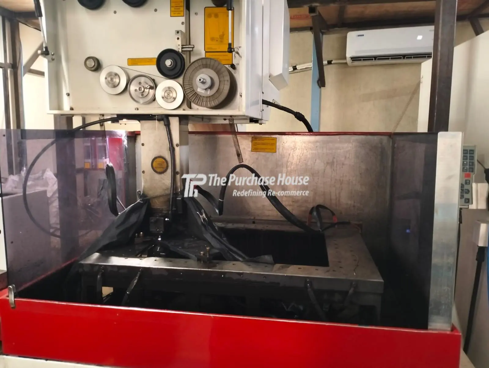 CNC WIRECUT ELECTRICAL DISCHARGE MACHINE (CNC WIRECUT EDM MACHINE)