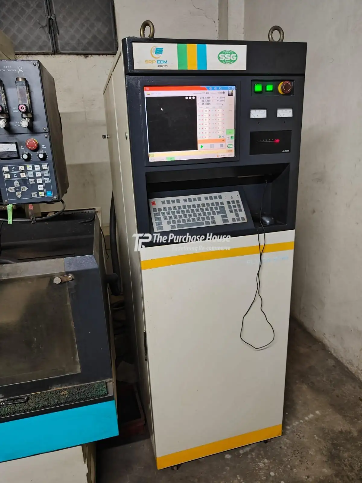 CNC WIRECUT ELECTRICAL DISCHARGE MACHINE (CNC WIRECUT EDM MACHINE)