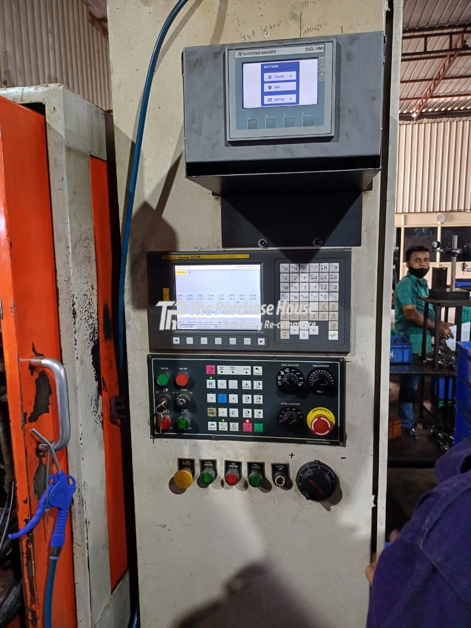 OD CYLINDRICAL GRINDER MACHINE