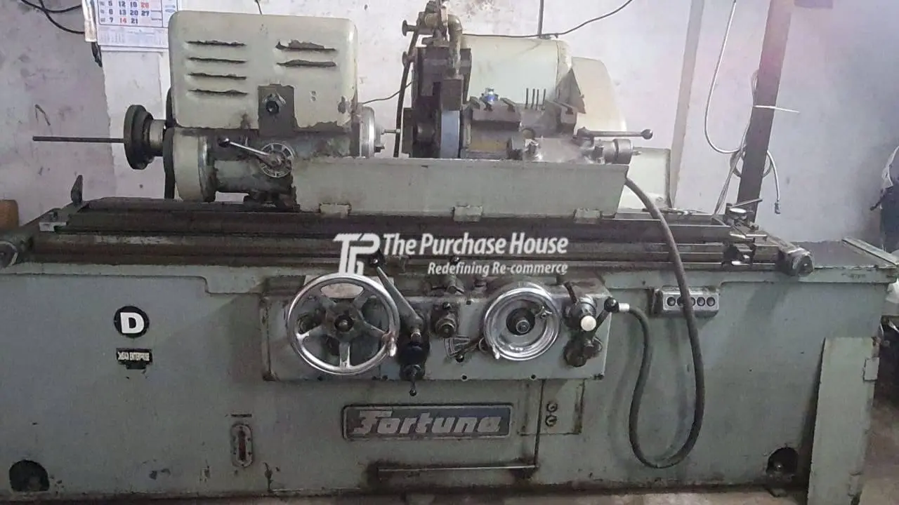 OD CYLINDRICAL GRINDER MACHINE