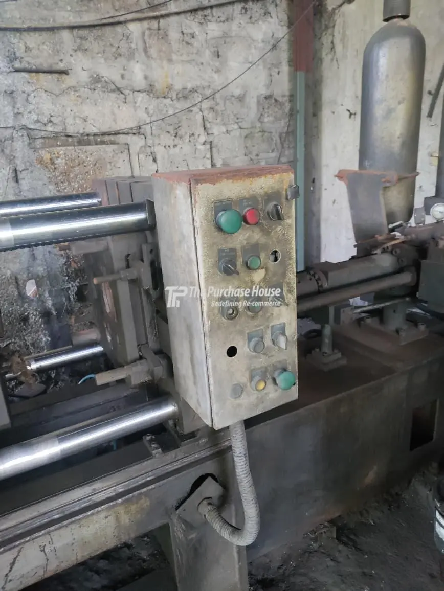 DIE CASTING MACHINE