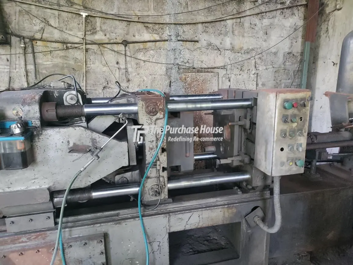 DIE CASTING MACHINE