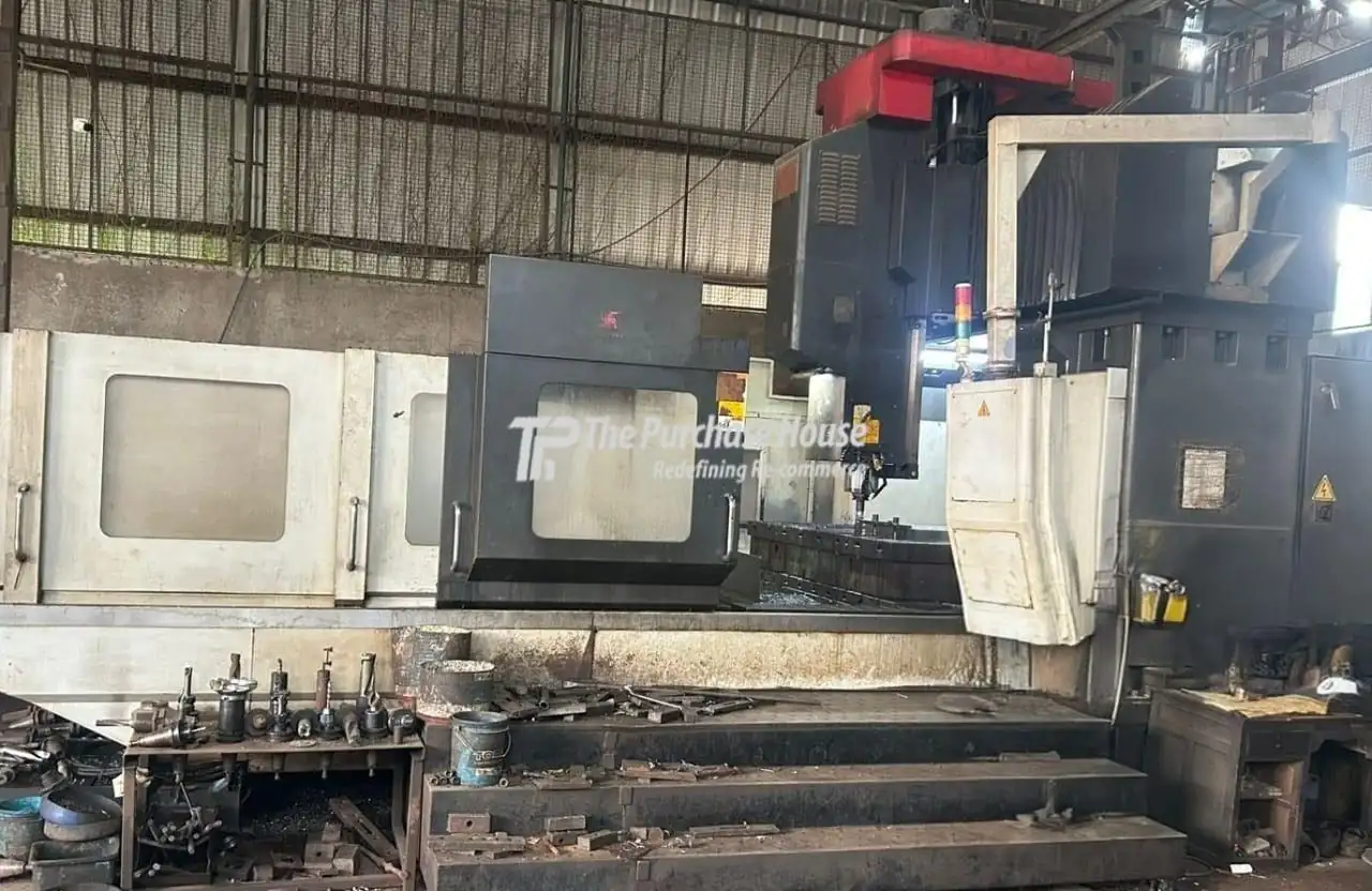 DOUBLE COLUMN VERTICAL MACHINING CENTER (VMC)