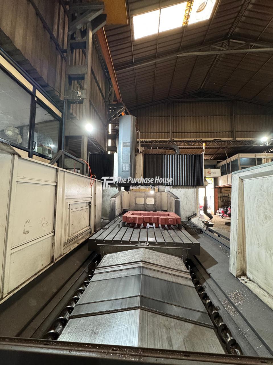 DOUBLE COLUMN VERTICAL MACHINING CENTER (VMC)