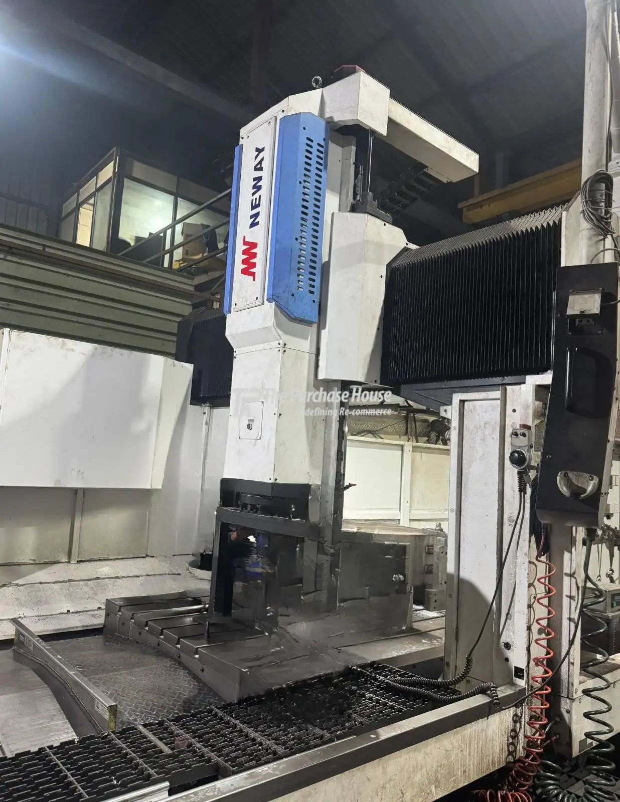 CNC double column vertical machining center for heavy parts