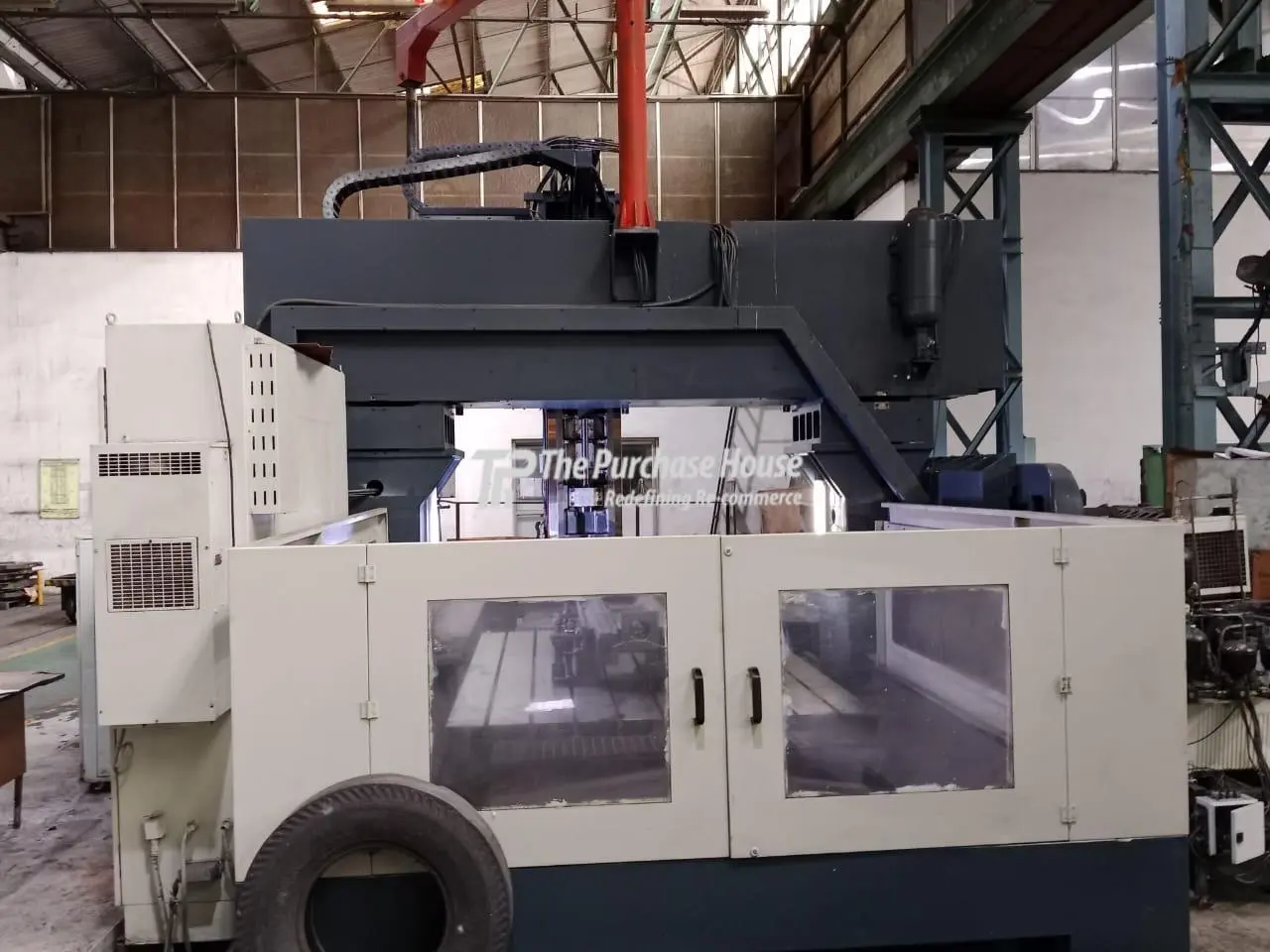DOUBLE COLUMN VERTICAL MACHINING CENTER (VMC)